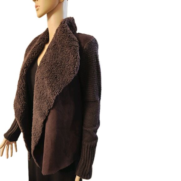 Chelsea & Theodore Suede Jacket - Picture 4 of 6